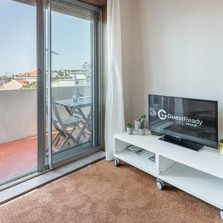 Guestready - Warwick Avenue In Lapa Apartment Porto